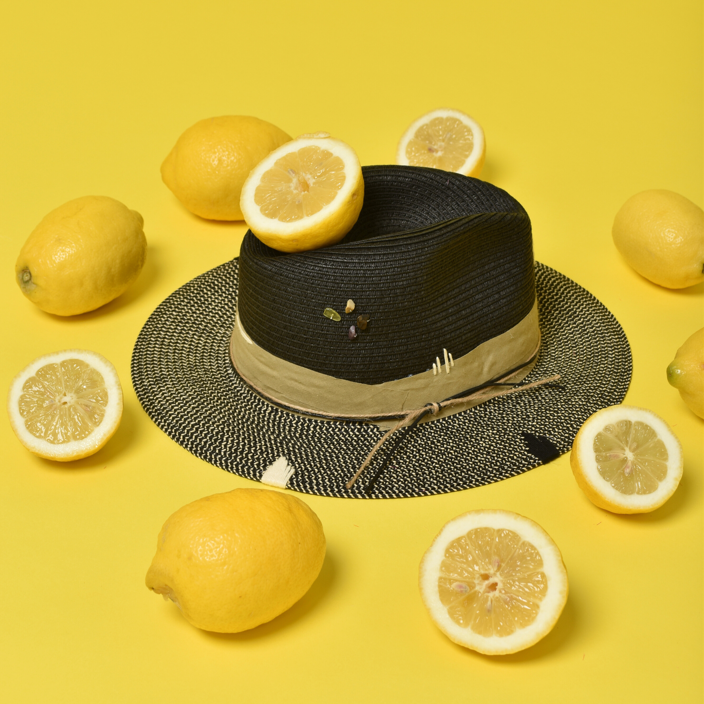 BICOLOR